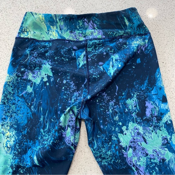 FILA Sport- Matching Athletic Set Size L - Picture 10 of 15